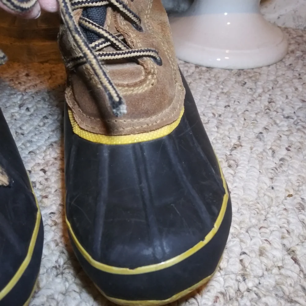 3/$18 Explorers Kid's Suede & Rubber  Duck Boots
